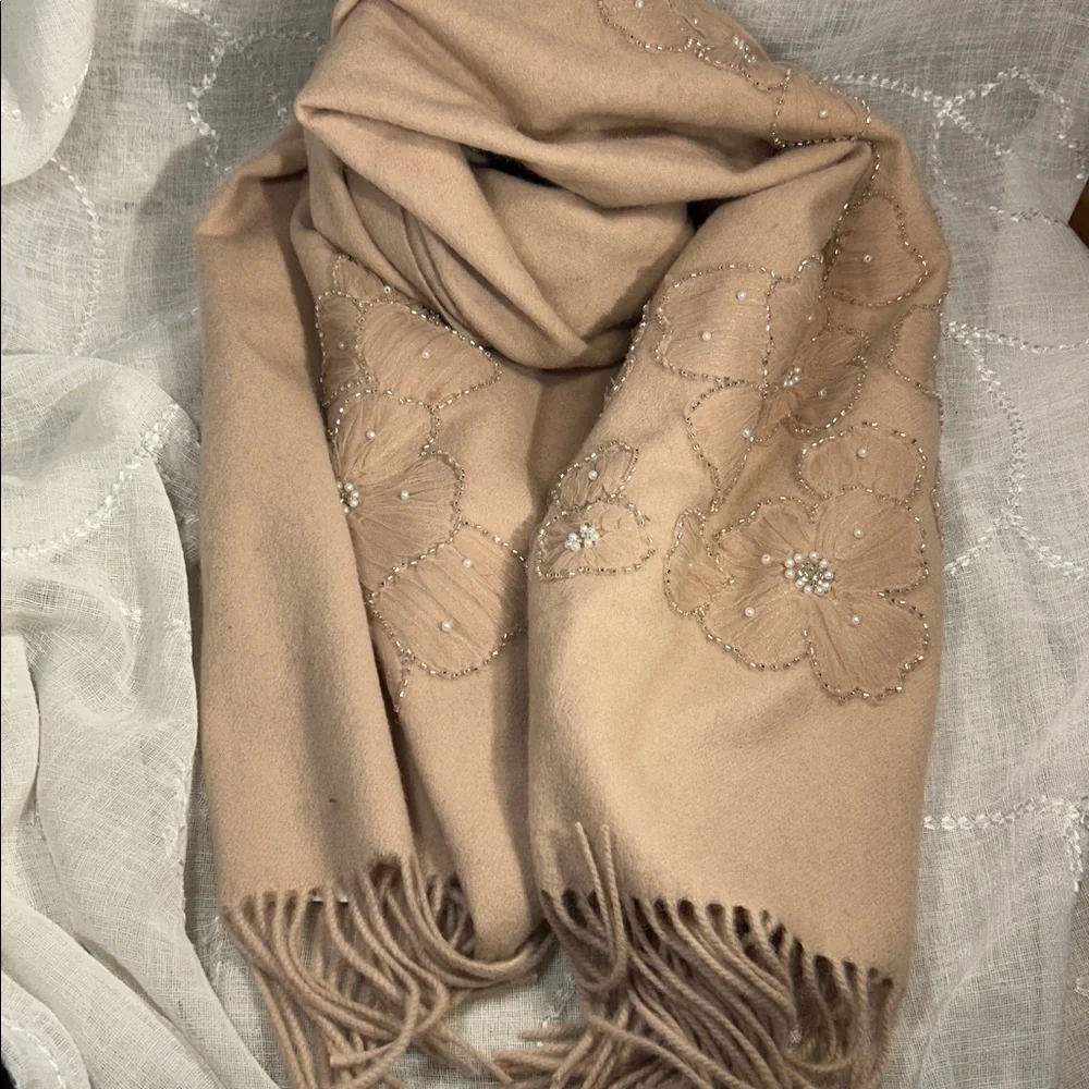 NWT Joie wool XL scarf